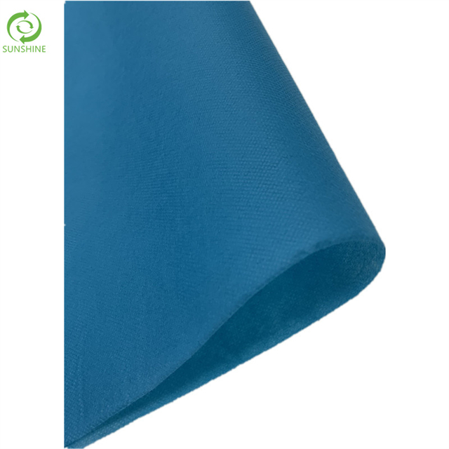 100% 彩色纺粘无纺布每切桌布卖得很好 五颜六色的桌布